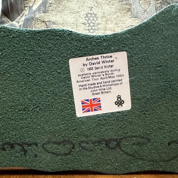 Signed Arches Thrice by David Winton 1993 - Picture 5 of 5